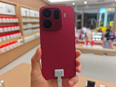 Najlepsze smartfony 2025 roku. Te telefony mają topowe aparaty i wydajność