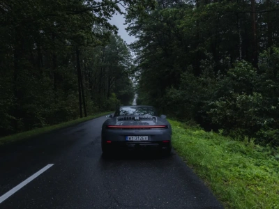 Porsche 911 Targa GTS T-Hybrid: Kiedy przeszłość spotyka przyszłość