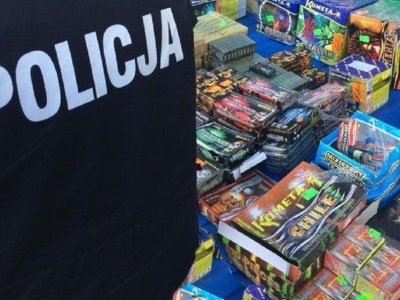 Jeśli konieczne chcesz obchodzić Sylwestra z hukiem – zrób to bez tragedii. ABC odpalania fajerwerków