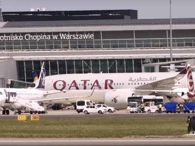 2 litry przejdą przez bramki. Kolejne polskie lotnisko znosi limity