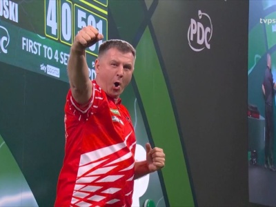 Ratajski jest niesamowity. Brytyjczycy przecierają oczy