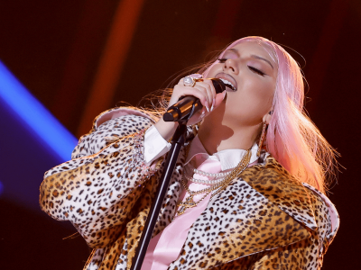 Sylwester z Dwójką. Viki Gabor pokazała się po raz pierwszy po ślubie