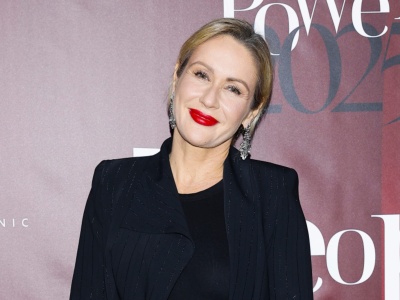 Gwiazda TVP w likwidacji szuka faceta przez internet. Z jakim efektem?