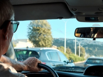 Zapadła ostateczna decyzja ws. badań starszych kierowców