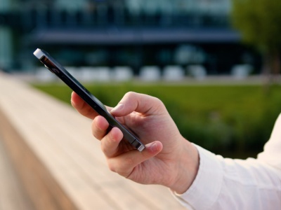 Nowy rok, stary telefon. Oto jak poprawić działanie smartfona bez wymiany urządzenia na nowe