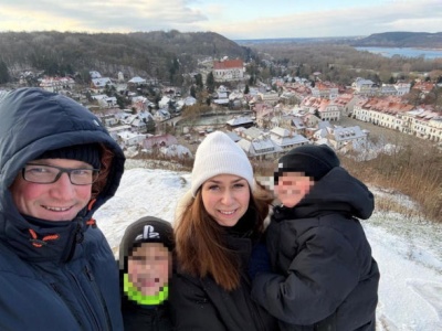 Tak politycy powitali Nowy Rok. Jedni w Dubaju, inni w domowym zaciszu