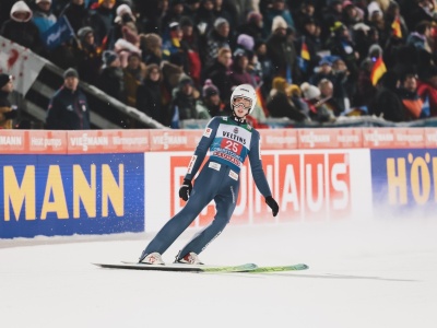 Tomasiak w Top10 Garmisch-Partenkirchen. Pozostali skoczkowie z Beskidów wciąż słabo