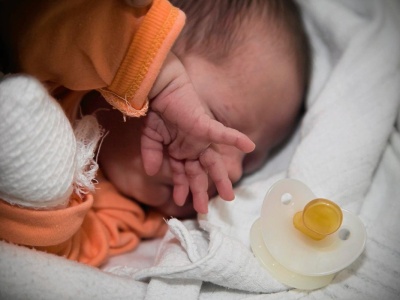 Którego dnia w roku rodzi się najwięcej maluchów? Padła konkretna data