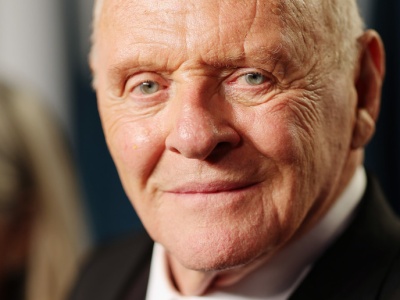 Anthony Hopkins świętuje pół wieku bez alkoholu: 