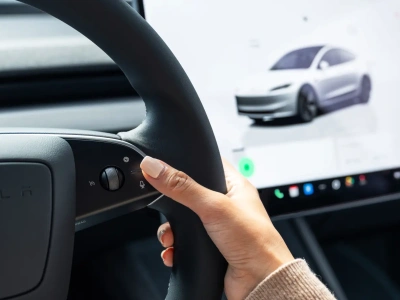 BYD detronizuje Teslę. Nowy globalny lider elektromobilności, ale z hamującym wzrostem