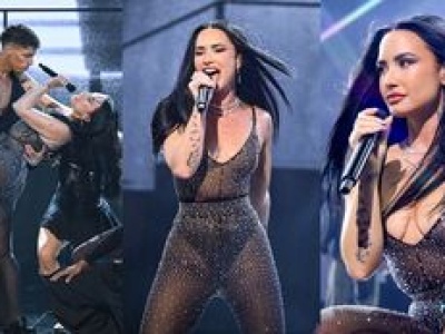Wysmuklona Demi Lovato prezentuje zabójczo zgrabną sylwetkę na koncercie sylwestrowym. Petarda? (ZDJĘCIA)