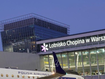 Przesiadywał na Okęciu godzinami. Młody Ukrainiec aresztowany