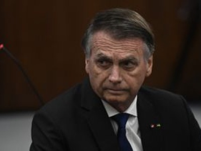 Bolsonaro opuścił szpital. Został przywieziony z powrotem do więzienia