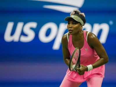 Venus Williams otrzymała zaproszenie do Australian Open z dziką kartą, najstarsza zawodniczka na Wielkim Szlemie