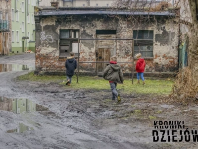 „Spotkajmy się na trzepaku”. Tak wyglądało dzieciństwo bez internetu