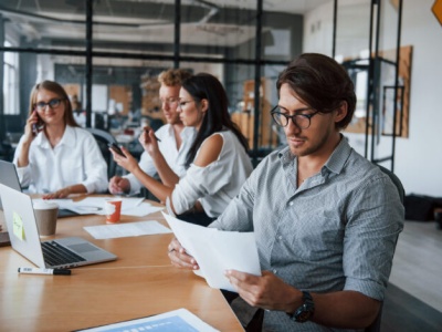Ruszył etap testowy pilotażu skróconego czasu pracy!
