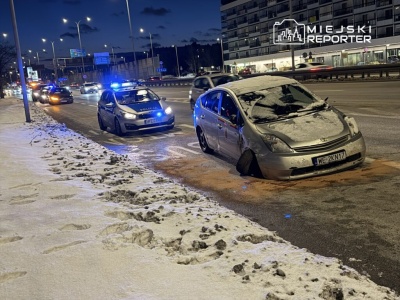 Spowodował dwie kolizje i próbował uciec pieszo. Na aucie tablice z innego pojazdu