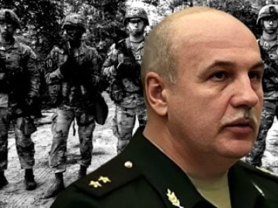 Makarewicz, otwieraj! Kto tam? Delta Force…