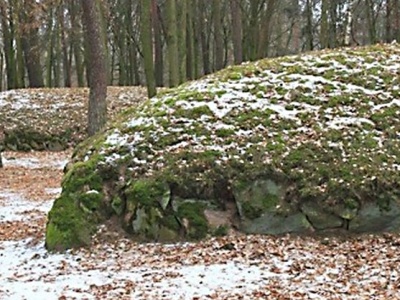 Monumentalny grobowiec sprzed 5500 lat odkryty na Kujawach