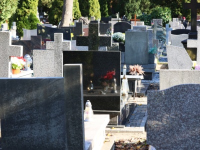 3183 zł za pochówek. Rodzina musi wnieść tzw. opłatę eksploatacyjną