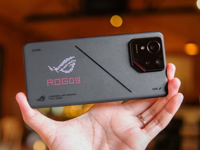 Rynek smartfonów uszczupli się. Asus zapowiada swoje plany na 2026