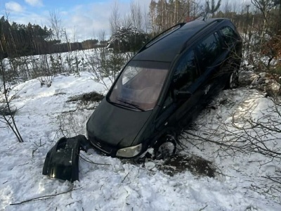 Policjanci zatrzymali 4 nietrzeźwych kierowców. Jeden z nich miał blisko 4 promile i 3 aktywne zakazy prowadzenia pojazdów