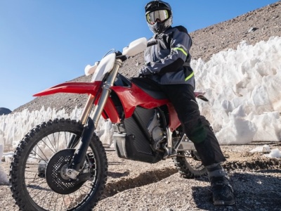 Elektrykiem pobił rekord Guinessa. Spalinowy motocykl nie miał szans