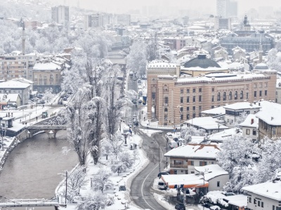 Śnieżyca sparaliżowała część Europy. Kilkadziesiąt tysięcy osób bez prądu