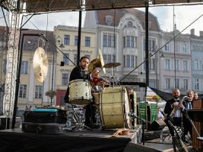 Zaiksowa emigracja. Polscy twórcy potrafią liczyć i wybierają zagranicę