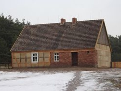 Noworoczne psikusy i figle sprzed lat. Jak żartowano, by oswoić los