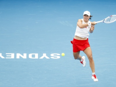 United Cup: Świątek wygrała z Lamens, Polska prowadzi z Holandią 2:0. Polska pokonała Holandię 3:0, w ćwierćfinale zagra z Australią