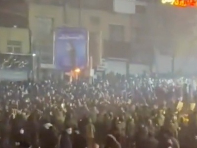 Szach powróci do Iranu? Masowe protesty wstrząsnęły krajem