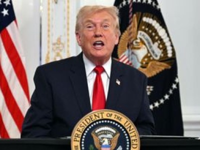 Trump pożąda Grenlandii. Dla niej gotów jest nawet rozbić NATO?