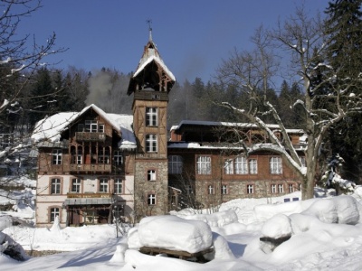 Zapomnij o Zakopanem. Polska “mała Szwajcaria” zimą to raj bez tłumów