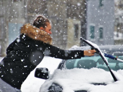 Alert pogodowy dla Krakowa. Możliwe zawieje i zamiecie śnieżne