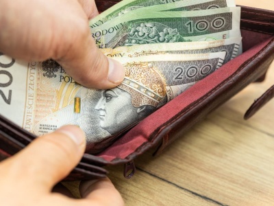 Tyle komornik może zająć z wypłaty w 2026 roku. Czasem to nawet 100 procent wynagrodzenia