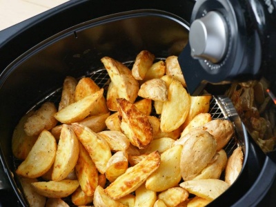 Przyrządzasz tę przekąskę w airfryerze? Może być rakotwórcza