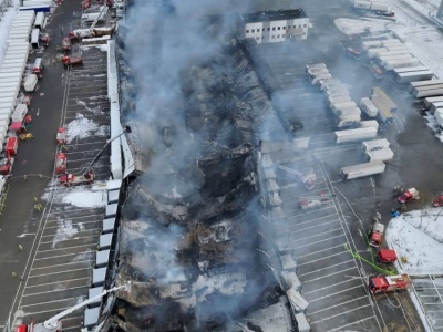 Pożar hali magazynowej DB Schenker pod Poznaniem. Cios dla całej branży