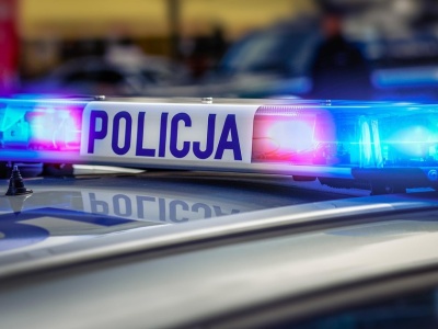 Brutalny atak nożem na 77-latkę we Wrocławiu. Sprawca wciąż poszukiwany. Rodzina mówi o młodej kobiecie