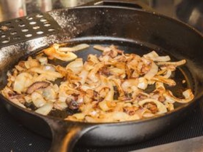 W PRL-u tani hit na kanapki. Dziś zapomniana, a pyszna, sycąca i szybka do zrobienia