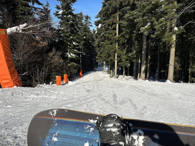 Trasa nr 2 już otwarta. Zimowe emocje na Górze Chełm w Myślenicach nabierają tempa