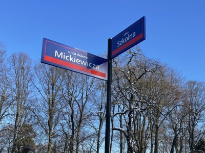 Tablice z nazwami ulic do wymiany