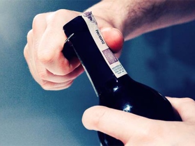 Rząd kontra prezydent o podatki od alkoholu i cukru. Stawką miliardy złotych