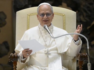 Papież ochrzcił niemowlęta w Kaplicy Sykstyńskiej. 