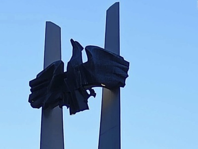 Szlak kurierów OUN-UPA 1946. Tajna misja, Cisna i zbrodnie