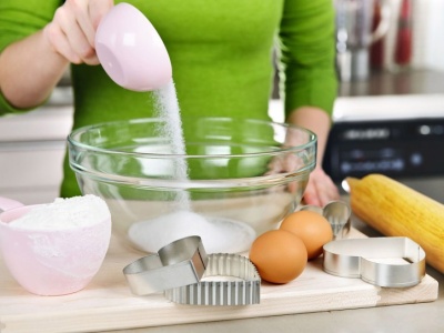 Ciasto źle się wyrabia? Popełniasz błąd jeszcze przed włączeniem miksera
