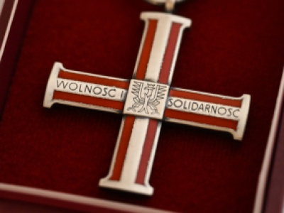 Działacze na rzecz powstania NSZZ RI „Solidarność” odznaczeni Krzyżami Wolności i Solidarności