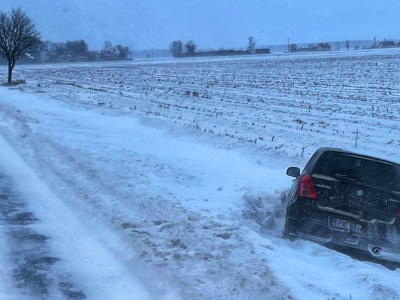 Fatalne warunki na drogach. Zima w natarciu (ZDJĘCIA)