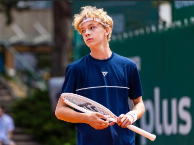 Tenis ziemny: Aleksander Błuś triumfatorem turnieju w Koszycach!