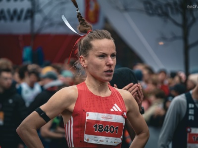 Lekkoatletyka: Elżbieta Glinka śrubuje rekord Polski na 10 kilometrów! Szymon Dołęga z rekordem kraju U18 na 60 m!